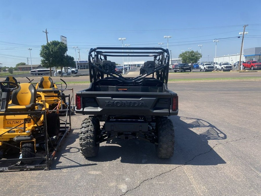 2023 Honda® Pioneer 1000-6 Deluxe Crew