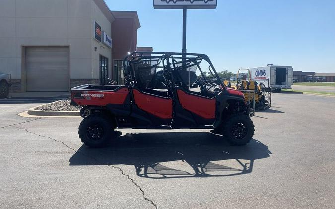 2023 Honda® Pioneer 1000-6 Deluxe Crew