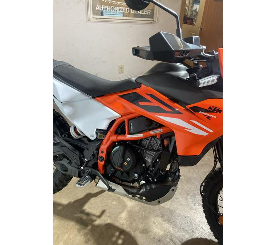 2025 KTM 390 Enduro R