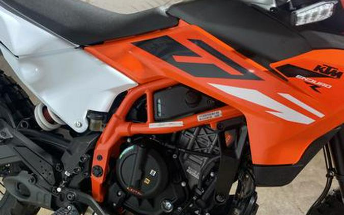 2025 KTM 390 Enduro R