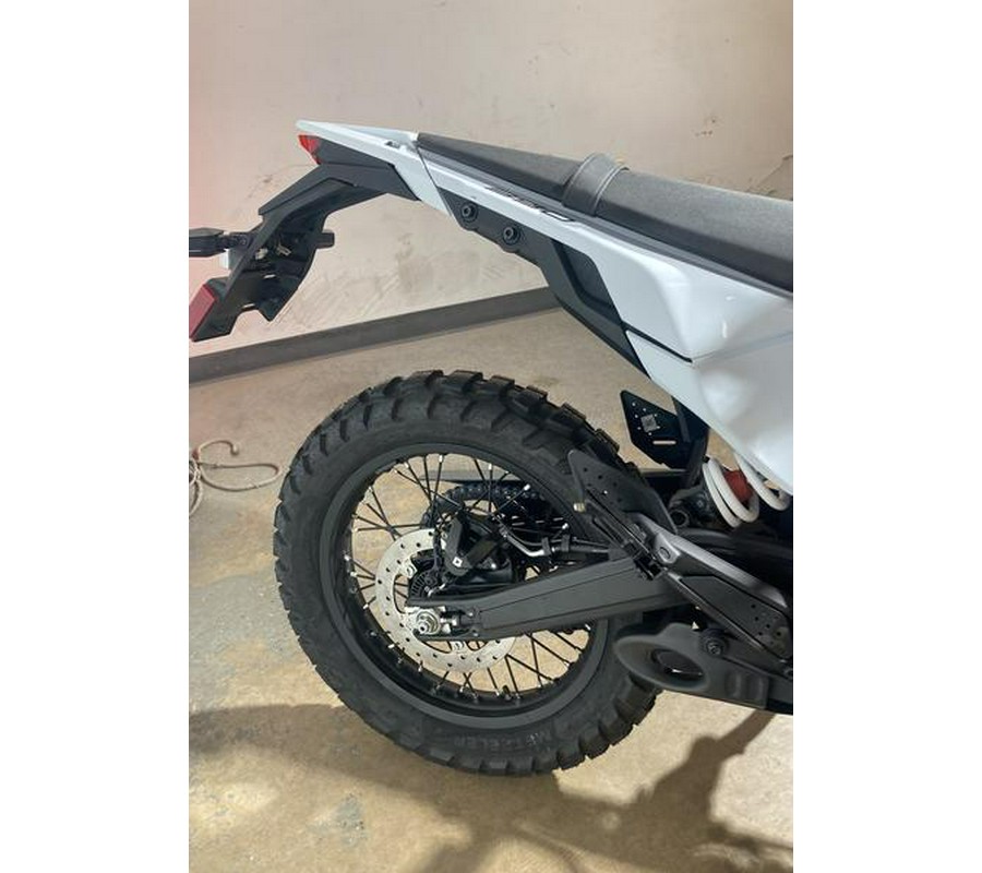 2025 KTM 390 Enduro R