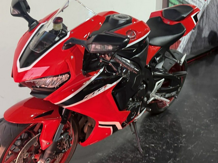 2018 Honda CBR1000RR