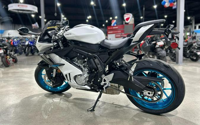 2026 CFMOTO 675SS