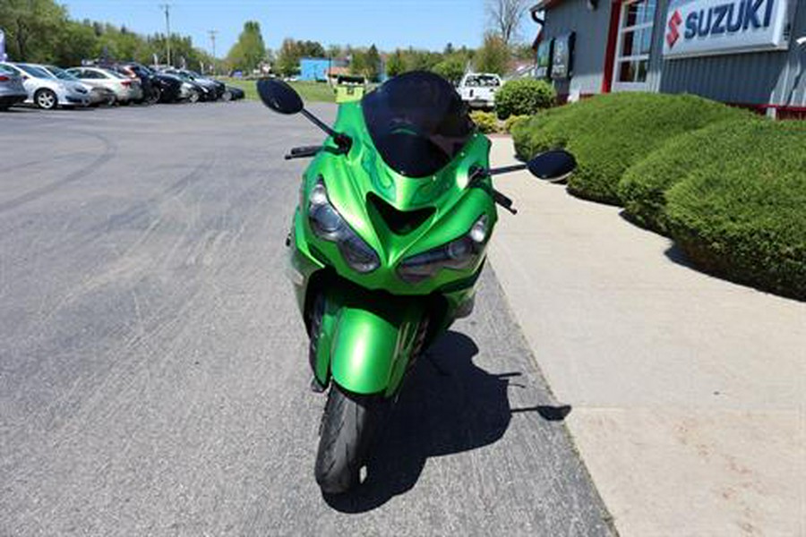 2015 Kawasaki Ninja® ZX™-14R ABS