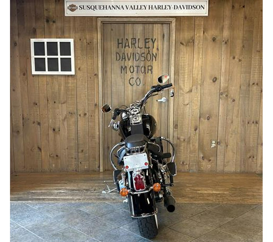 2005 Harley-Davidson FLSTN/FLSTNI Softail® Deluxe