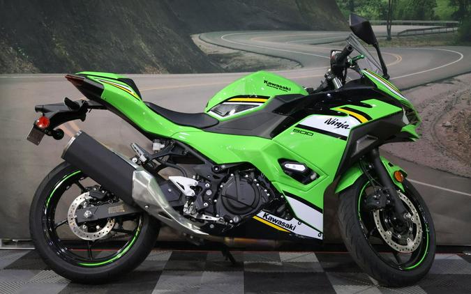 2025 Kawasaki Ninja® 500 KRT Edition SE ABS