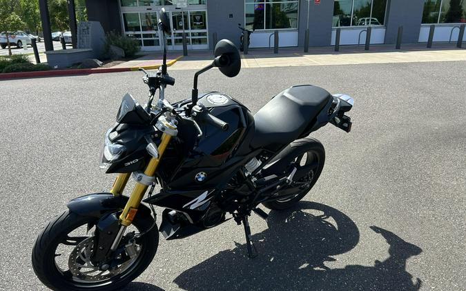 2022 BMW G 310 R