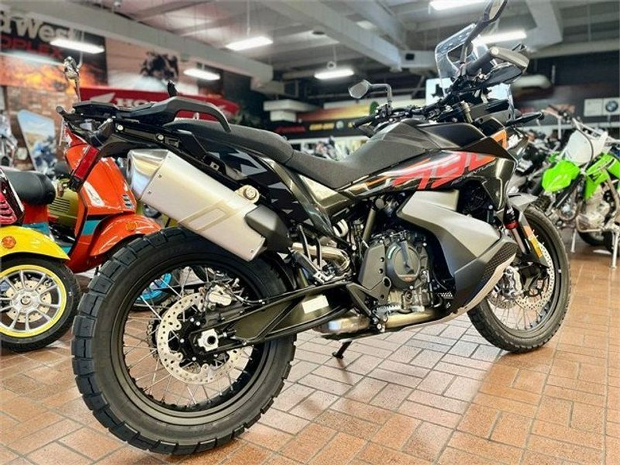 New 2024 KTM 790 ADVENTURE