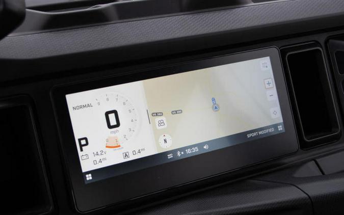 2026 Can-Am® Defender MAX LONE STAR HD11