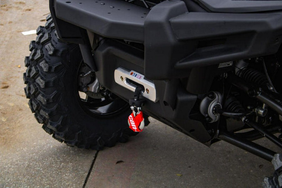 2026 Can-Am® Defender MAX LONE STAR HD11