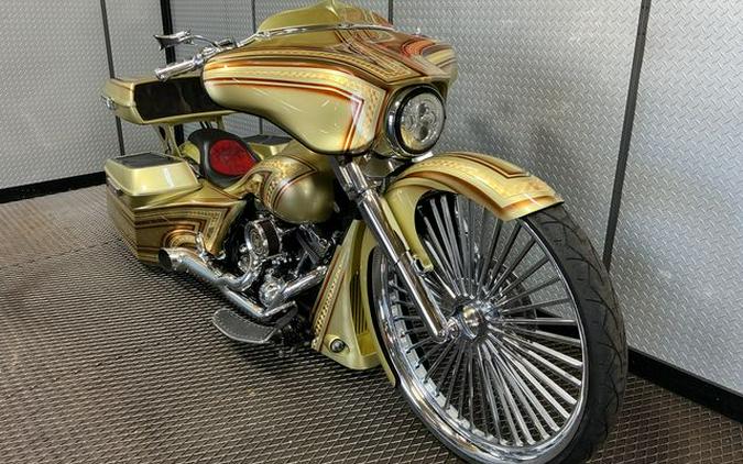 2010 Harley-Davidson Street Glide Base