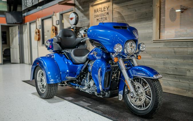 2024 Tri Glide™ Ultra (FLHTCUTG)