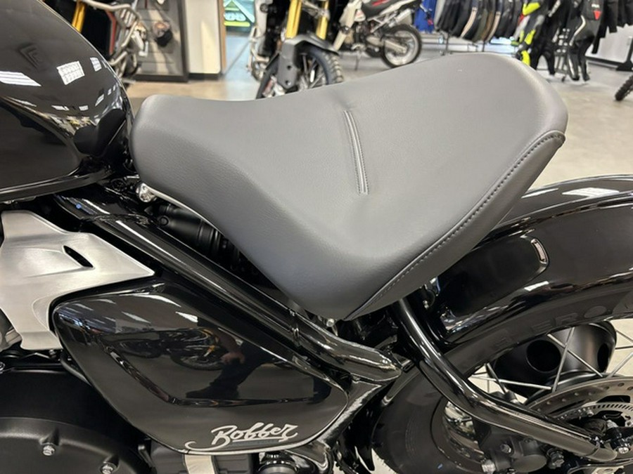 2026 Triumph Bonneville Bobber Interstellar Blue