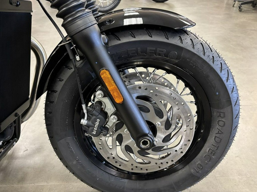 2026 Triumph Bonneville Bobber Interstellar Blue