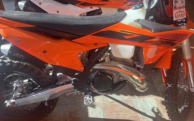 2025 KTM 250 XC