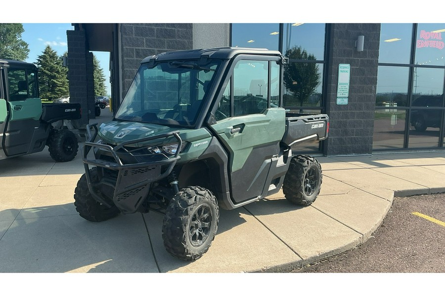 2024 Can-Am Defender