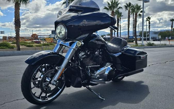 2020 Harley-Davidson® FLHX - Street Glide®