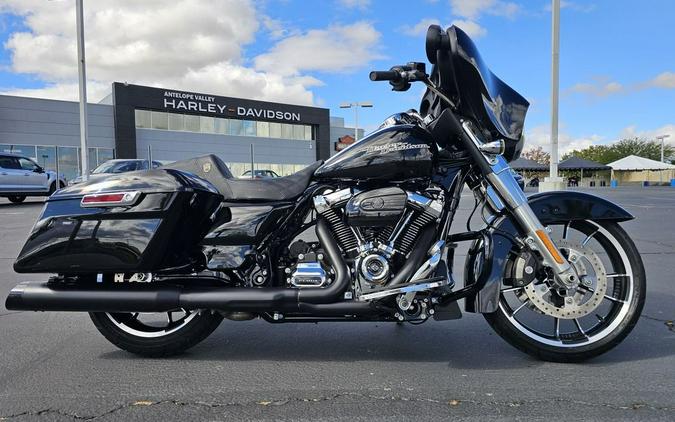 2020 Harley-Davidson® FLHX - Street Glide®