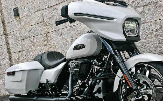 2024 Harley-Davidson® FLHX - Street Glide®