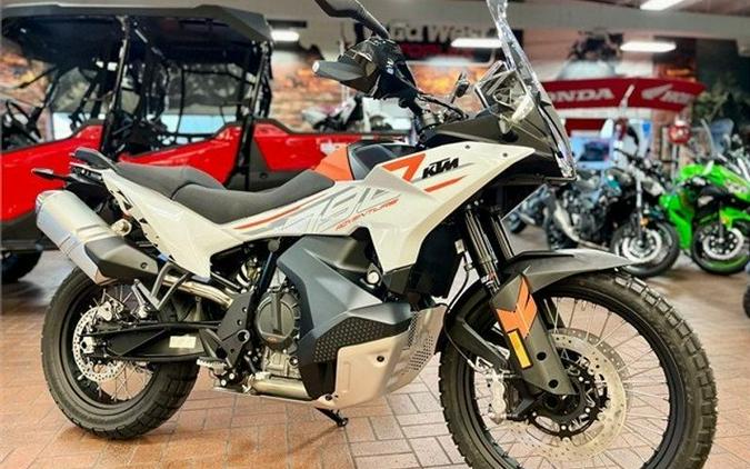 New 2024 KTM 790 ADVENTURE