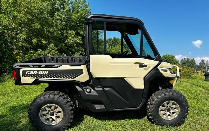 2024 Can-Am Defender LIMITED CAB HD10