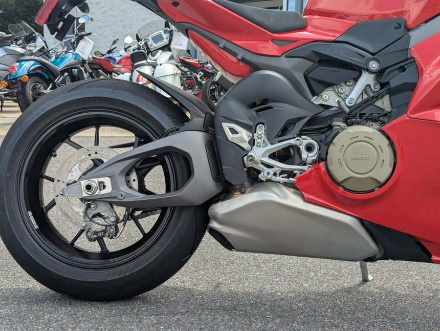 2025 Ducati Panigale V4 S Panigale V4 S