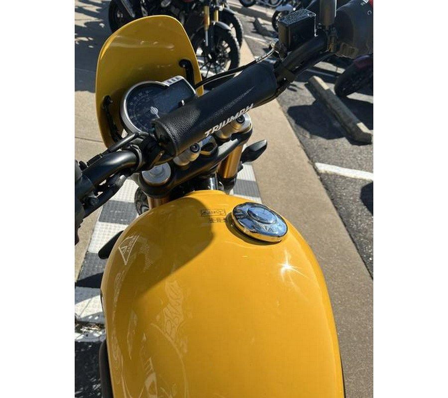 2026 Triumph Scrambler 400 XC Racing Yellow
