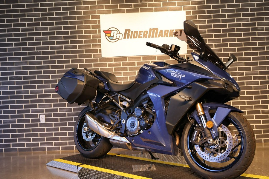 2022 Suzuki GSX-S 1000 GT +