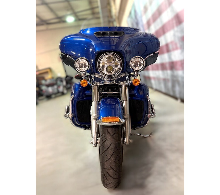 2015 FLHTK Ultra Limited