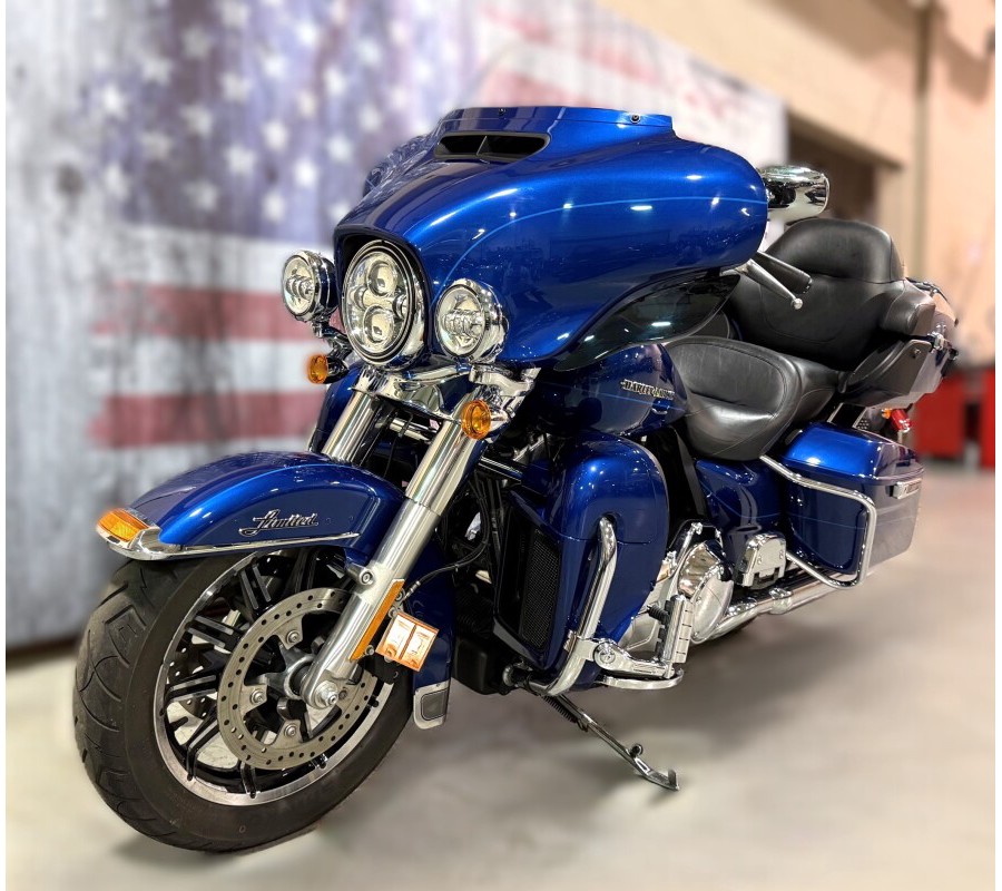 2015 FLHTK Ultra Limited