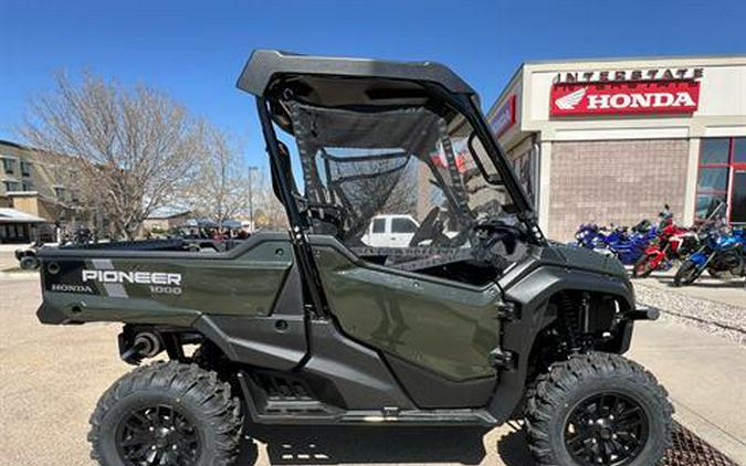 2024 Honda Pioneer 1000 Deluxe