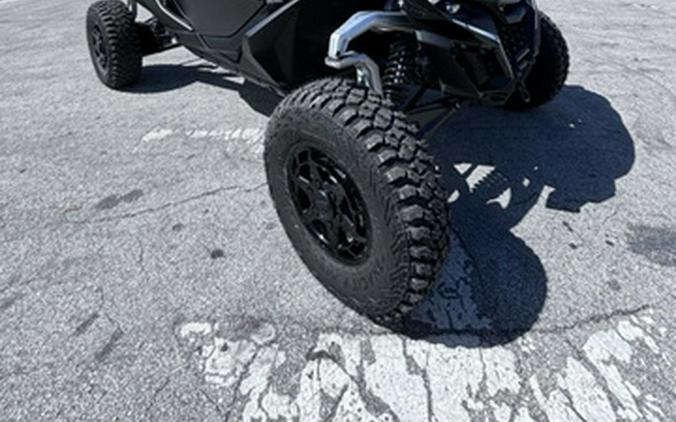 2024 Can-Am Maverick R X Triple Black