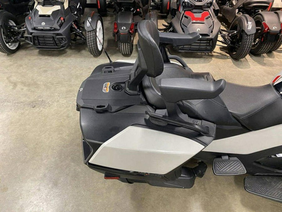 2021 Can-Am® Spyder® RT SE6