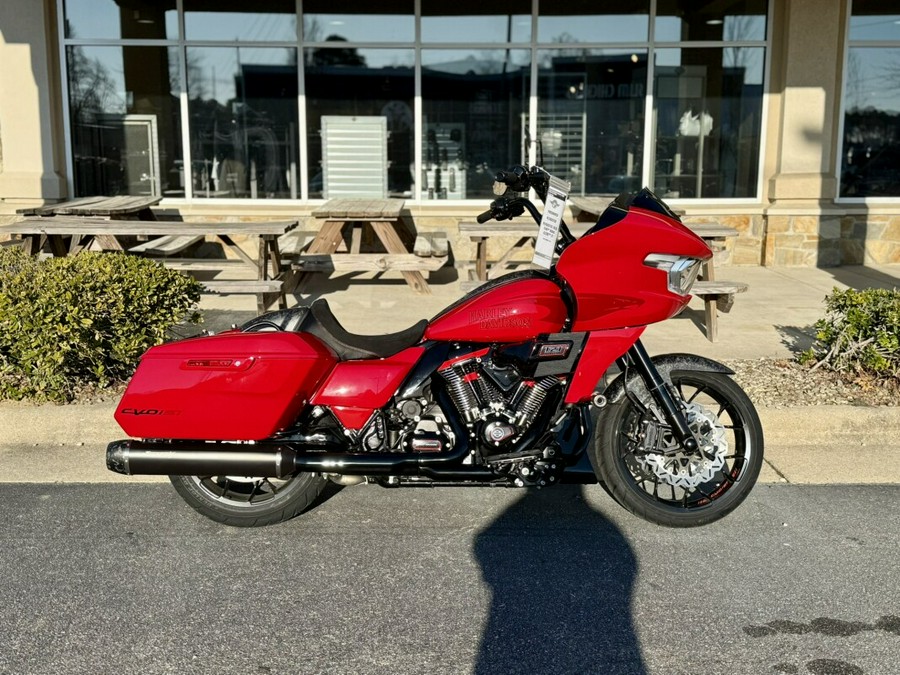 FLTRXSTSE 2025 CVO™ Road Glide™ ST