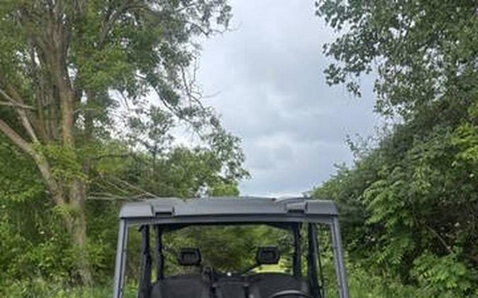2025 Can-Am Defender Max