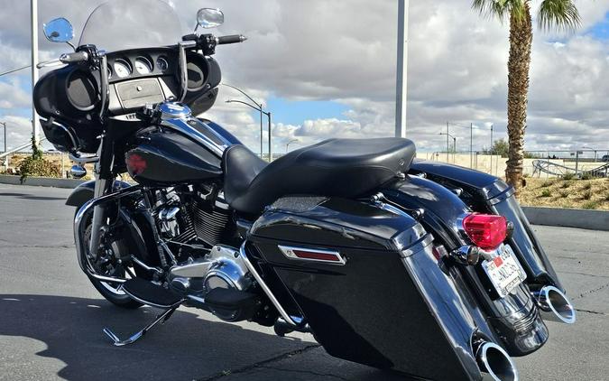 2019 Harley-Davidson® FLHT - Electra Glide® Standard