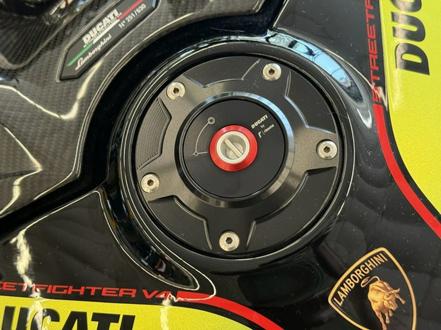 2023 Ducati Streetfighter V4 Lamborghini Livery