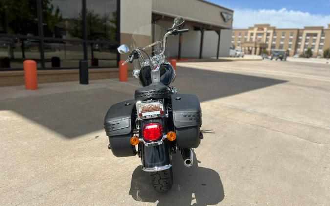 2024 Harley-Davidson® Heritage Classic Black