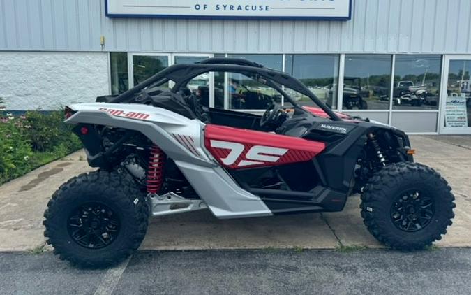 2024 Can-Am Maverick X3 DS Turbo Fiery Red/Hyper Silver