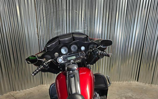 2012 HD FLHTCU103 EMBR RED SUNGLO W/ PINSTRIP