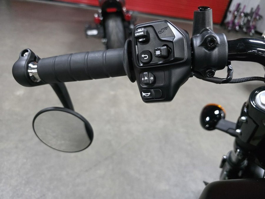 2026 Indian Scout Bobber Limited +Tech Black Smoke