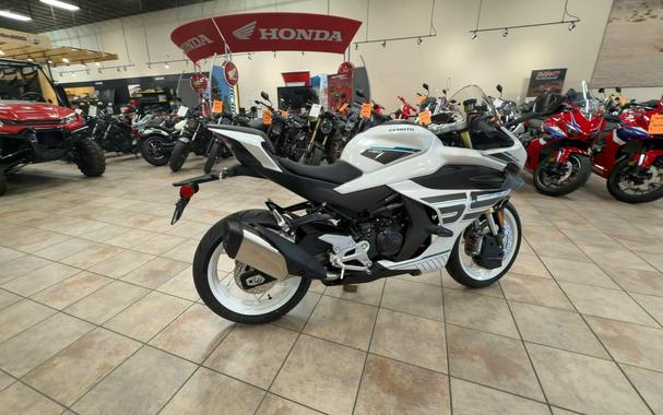 2026 CFMOTO 450SS