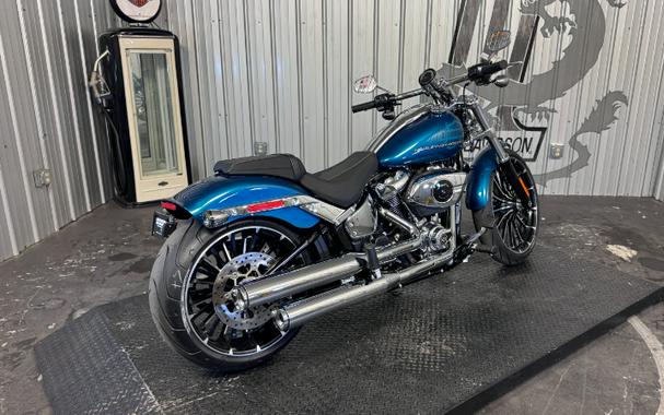 2026 Harley-Davidson BREAKOUT