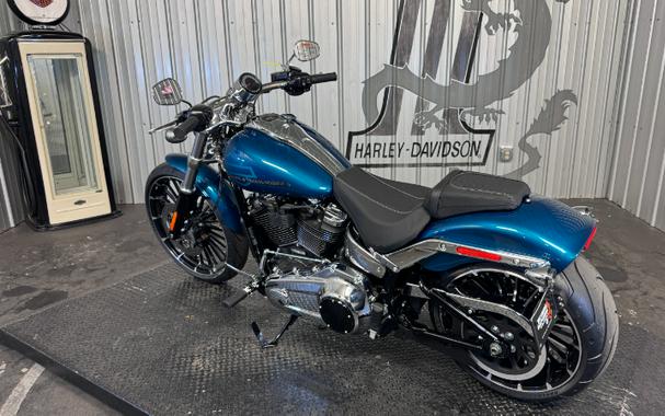 2026 Harley-Davidson BREAKOUT
