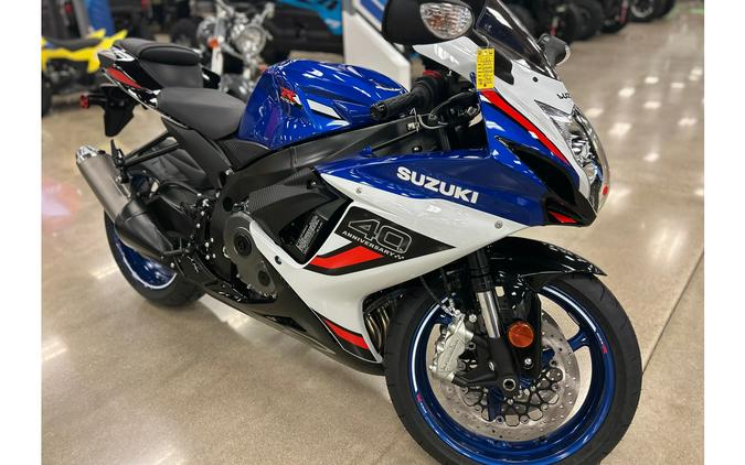 2027 GSX-R 600 40TH ANNIVERSARY EDITION - Suzuki