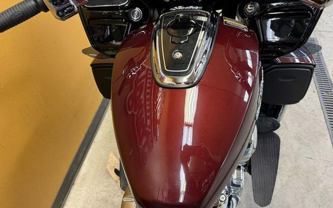 2025 Indian Pursuit Limited 112 W/Powerband Audio Maroon Metallic