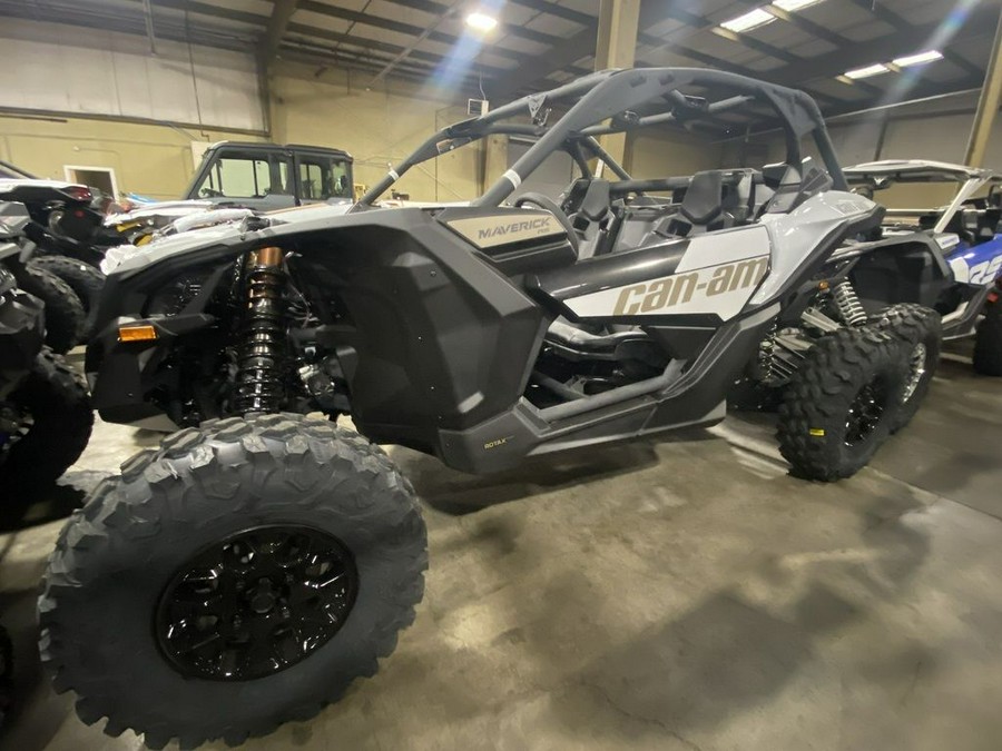 2024 Can-Am® Maverick X3 RS Turbo Catalyst Gray