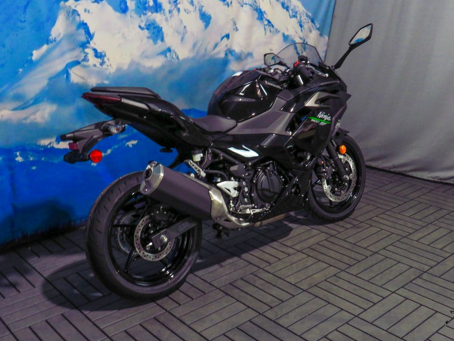 2024 Kawasaki Ninja® 500 ABS