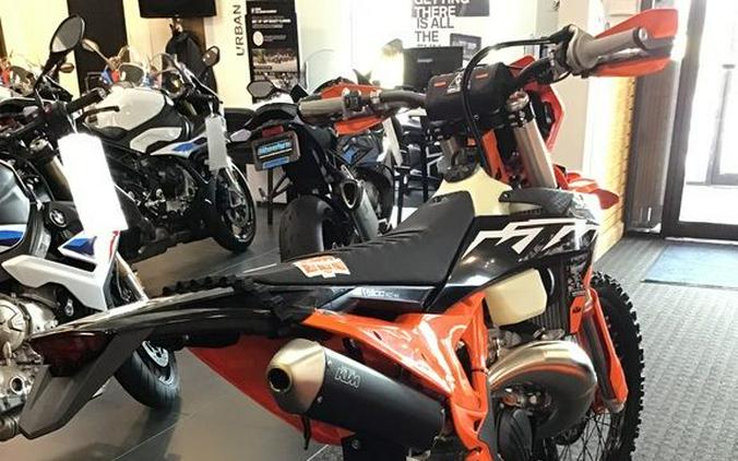 2025 KTM 300 XC-W Hardenduro