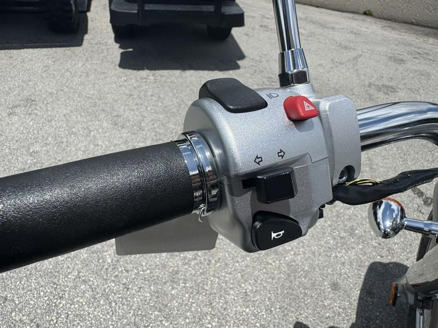 2025 Suzuki Boulevard C50